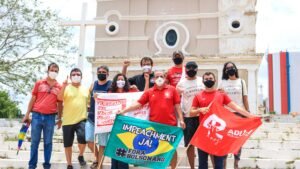 ADUFPI vai às ruas lutar contra a PEC 32 e cobrar o IMPEACHMENT de Bolsonaro da presidência da república.